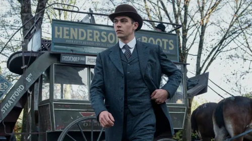 Jovem Sherlock final 1024x576 1