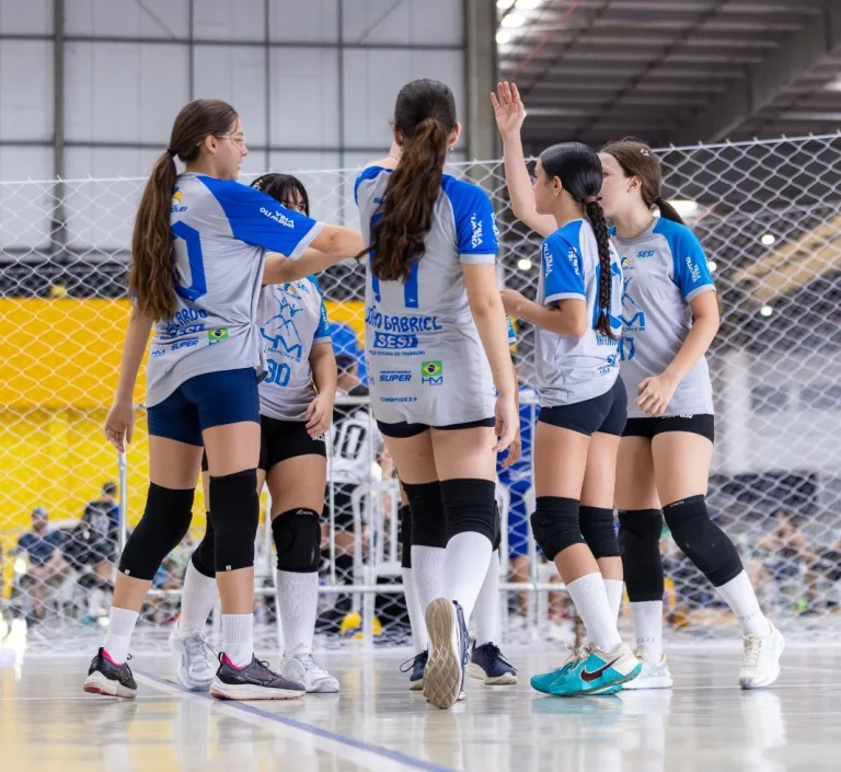 Goiânia vira arena e recebe 500 atletas na abertura da Liga Supervôlei 2026