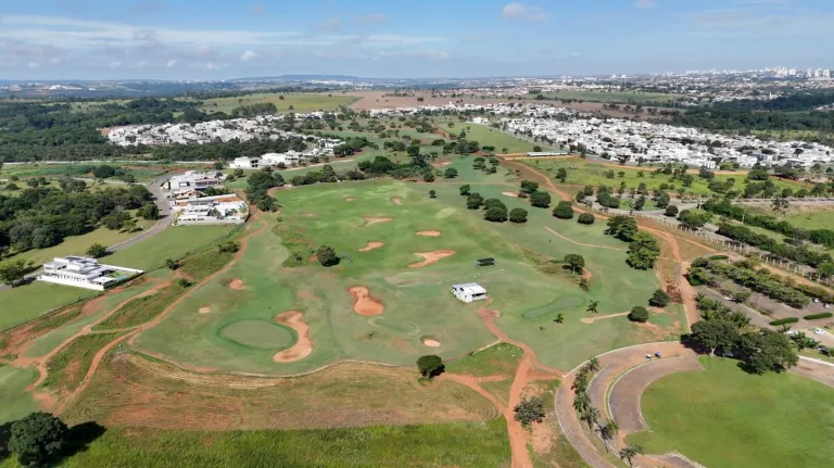 Pouca gente sabe, mas Goiânia tem o maior campo de golfe do Centro-Oeste