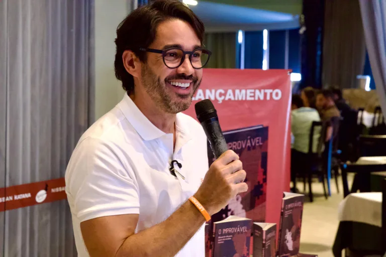 “O Improvável”: Marcelo Albuquerque lança livro inspirado na sua própria trajetória