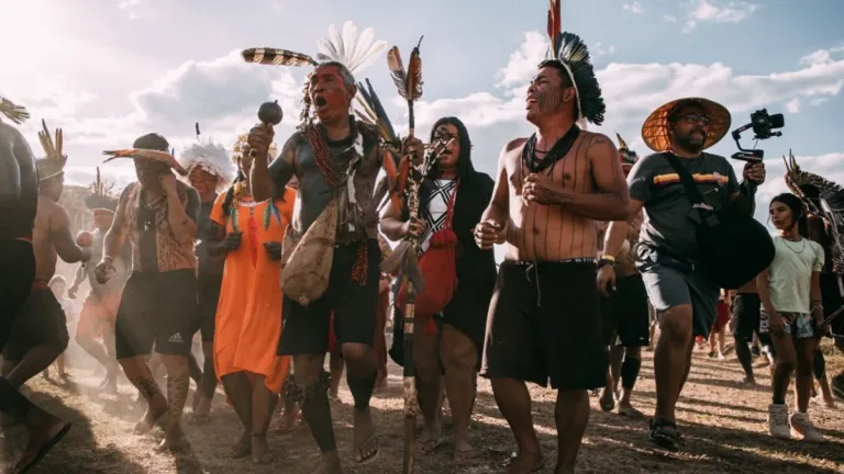 Evento indígena reúne etnias com vivências culturais na Chapada dos Veadeiros