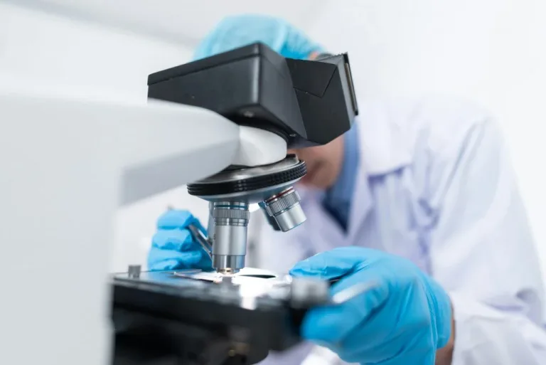 Japão aprova primeiro tratamento do mundo contra o Parkinson