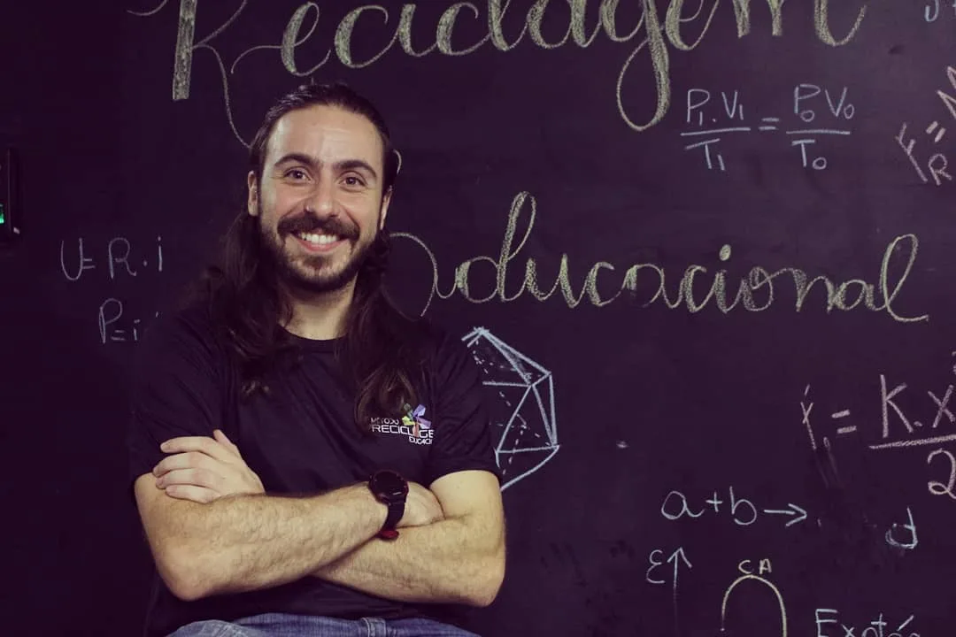 Saulo Mandel é mestre em Biologia Animal e professor há 20 anos
