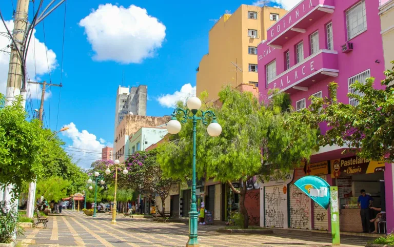 Rua do Lazer conquista título histórico e vira símbolo oficial de Goiânia
