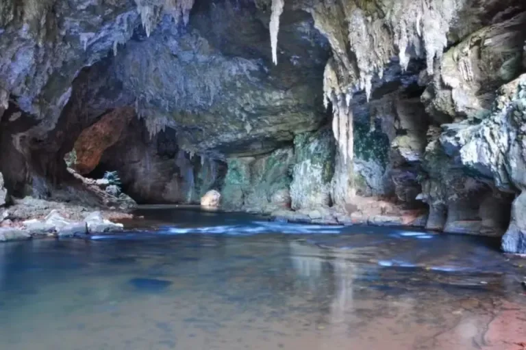 Goiás compra fazendas e garante acesso a uma das maiores cavernas do Brasil