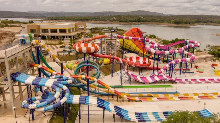 Parques de Caldas Novas liberam entrada gratuita para mães no Dia das Mães