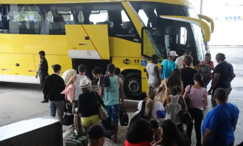 906345 rio carnaval rodoviaria 0099 0