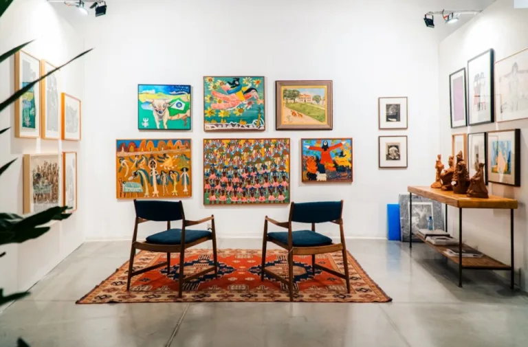 Feira de Arte Goiás reúne mais de 1,5 mil obras em Goiânia com entrada gratuita