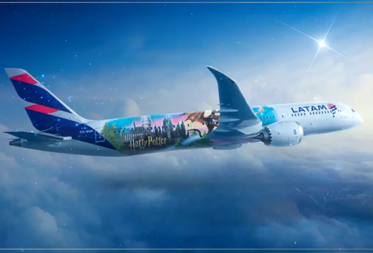 LATAM lança voo temático de Harry Potter com destino a Orlando