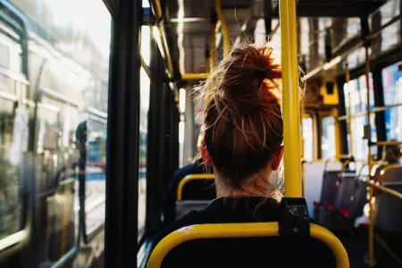Mulheres podem ganhar assentos prioritários nos ônibus de Goiânia