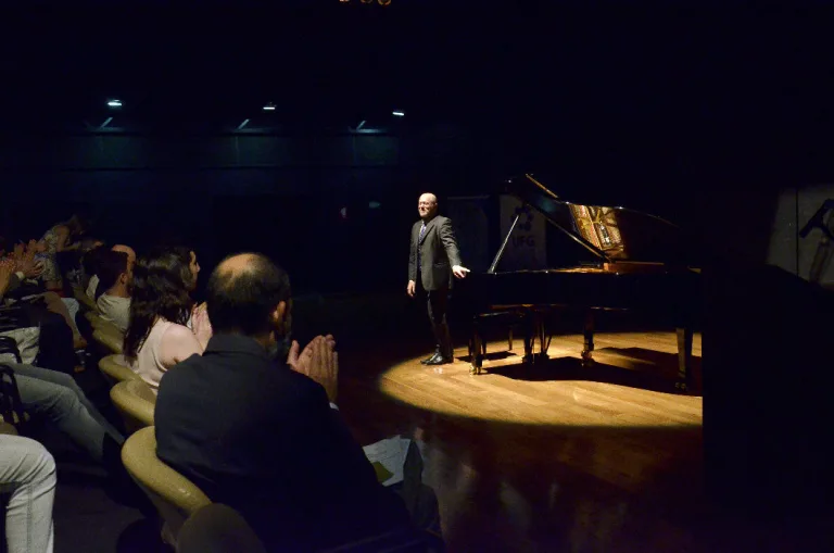 Goiânia recebe recital gratuito com um dos principais pianistas do Brasil