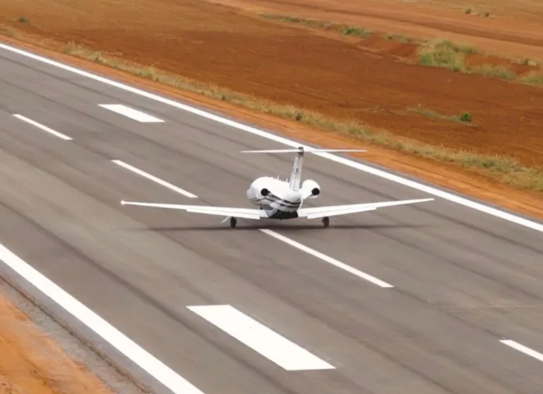 Goiás ganha maior aeroporto privado do país; veja o primeiro pouso