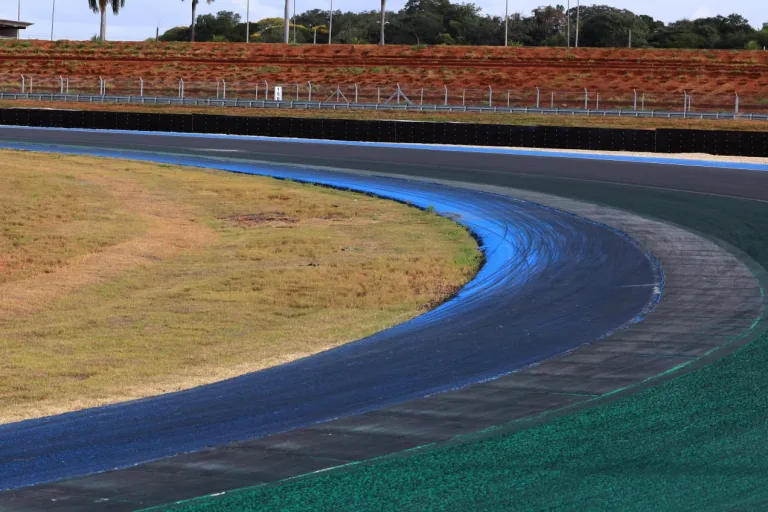 Autódromo de Goiânia terá asfalto reconstruído sem custo para o Estado