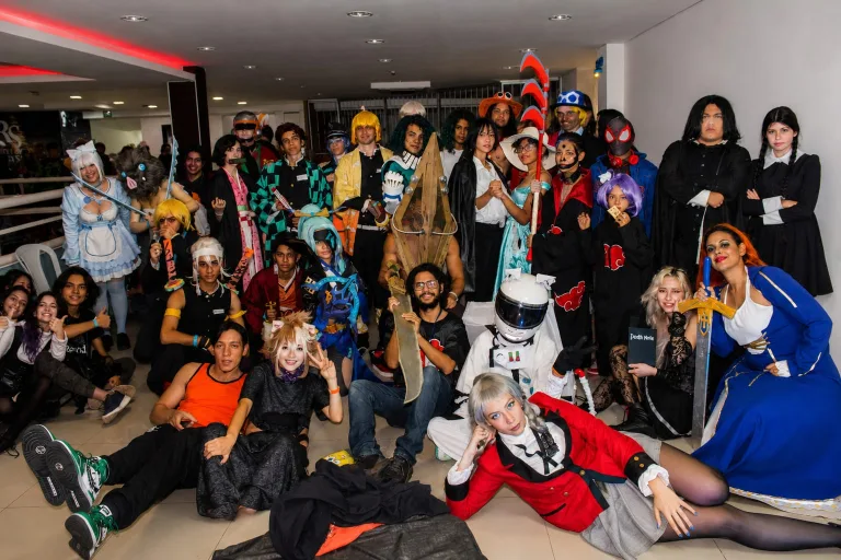 Evento geek em Goiás terá campeonatos, cosplay e coleção inédita de cards