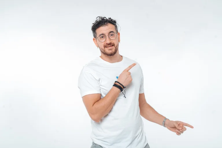 Afonso Padilha apresenta novo espetáculo de stand-up em Goiânia e Anápolis