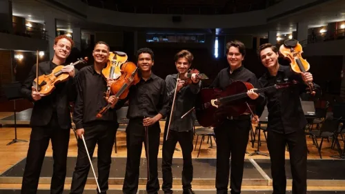 Musicos da Orquestra Sinfonica Jovem de Goias