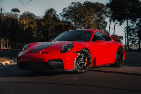 Goiânia terá exposição gratuita com Ferrari, Porsche e carros de luxo avaliados em R$ 15 milhões