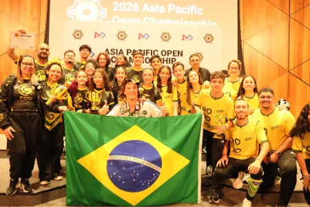 Estudantes de Goiânia vencem campeonato mundial de robótica na Austrália
