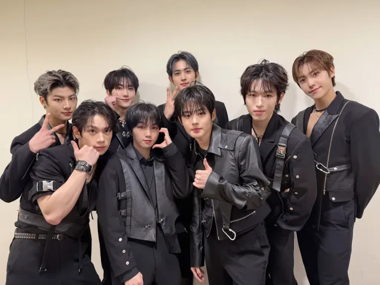 Fenômeno do K-pop, YOUNITE confirma show em Goiânia com nova turnê pelo Brasil