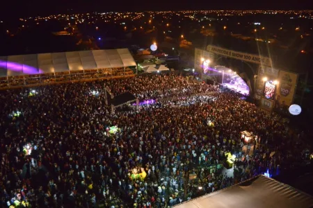 Nattan, Zezé Di Camargo e mais: Aparecida é Show 2026 terá quatro dias de festa gratuita; veja a programação