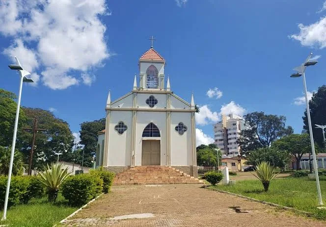 Prefeitura em Goiás abre concurso com mais de 300 vagas e salários de até R$ 5,1 mil