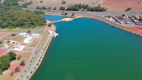 Lago de Hidrolândia recebe campeonato de triathlon com provas de até 51,5 km; veja como participar
