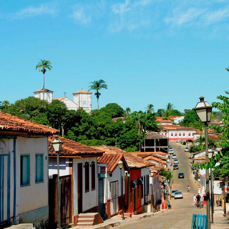 Após tempestade e ventanias, estradas em Pirenópolis já estão liberadas para o feriado