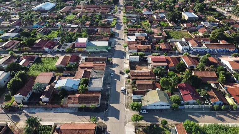 Cidade em Goiás tem 34 anos e foi governada por um vereador antes mesmo de ter prefeito