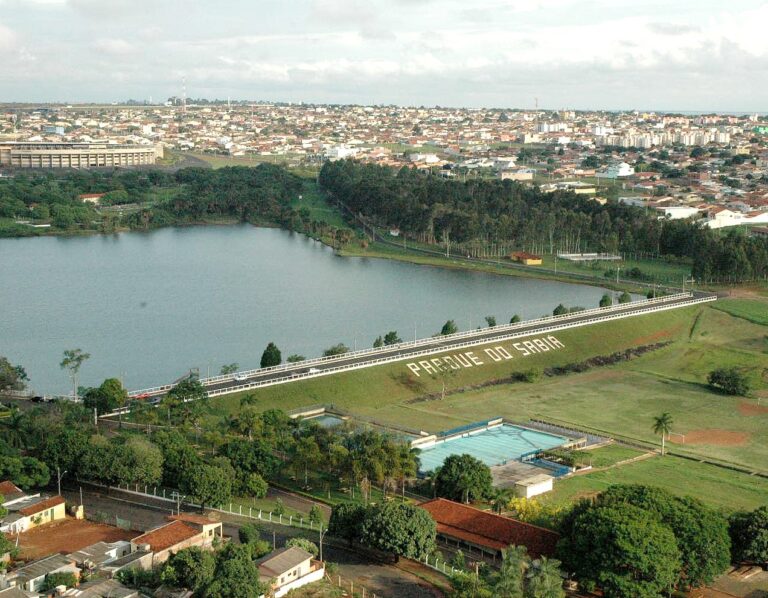 Uberlândia recebe ‘Arte no Parque’ com apresentações de teatro e música gratuitas