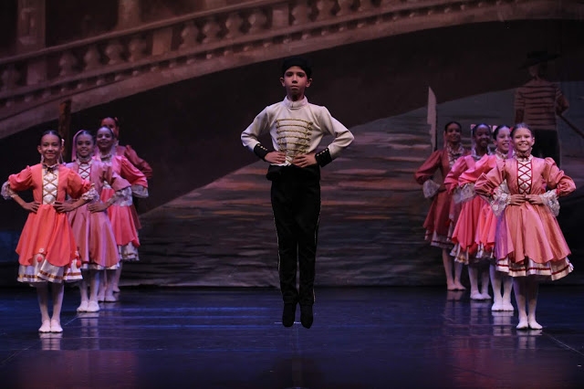 Projeto oferece 60 bolsas de estudo de ballet clássico em Uberlândia