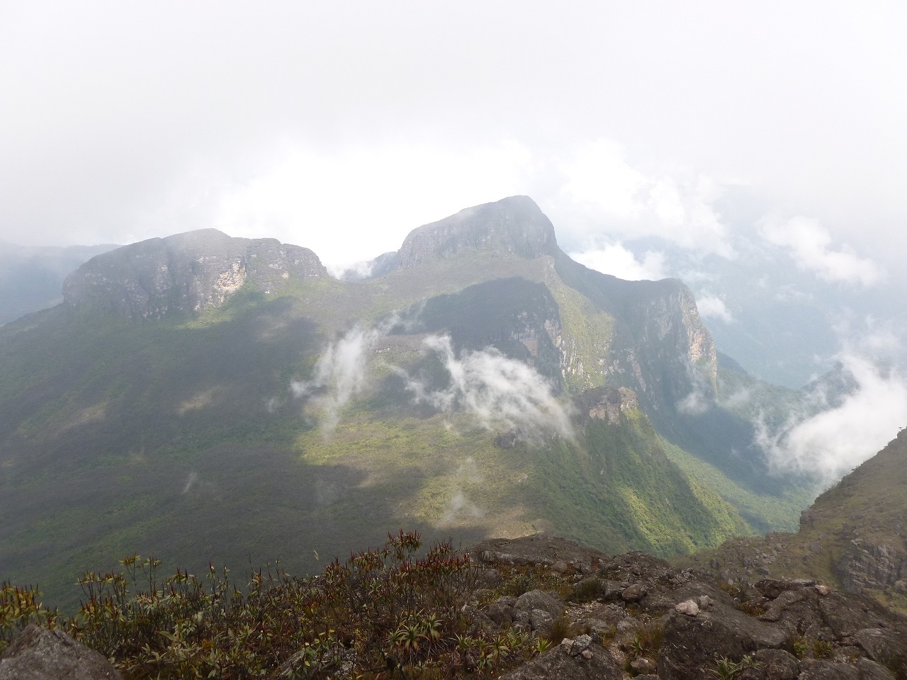 Pico Da Neblina Ponto Mais Alto Do Brasil Volta A Receber Turistas A Partir Deste Ano Curta Mais 8372